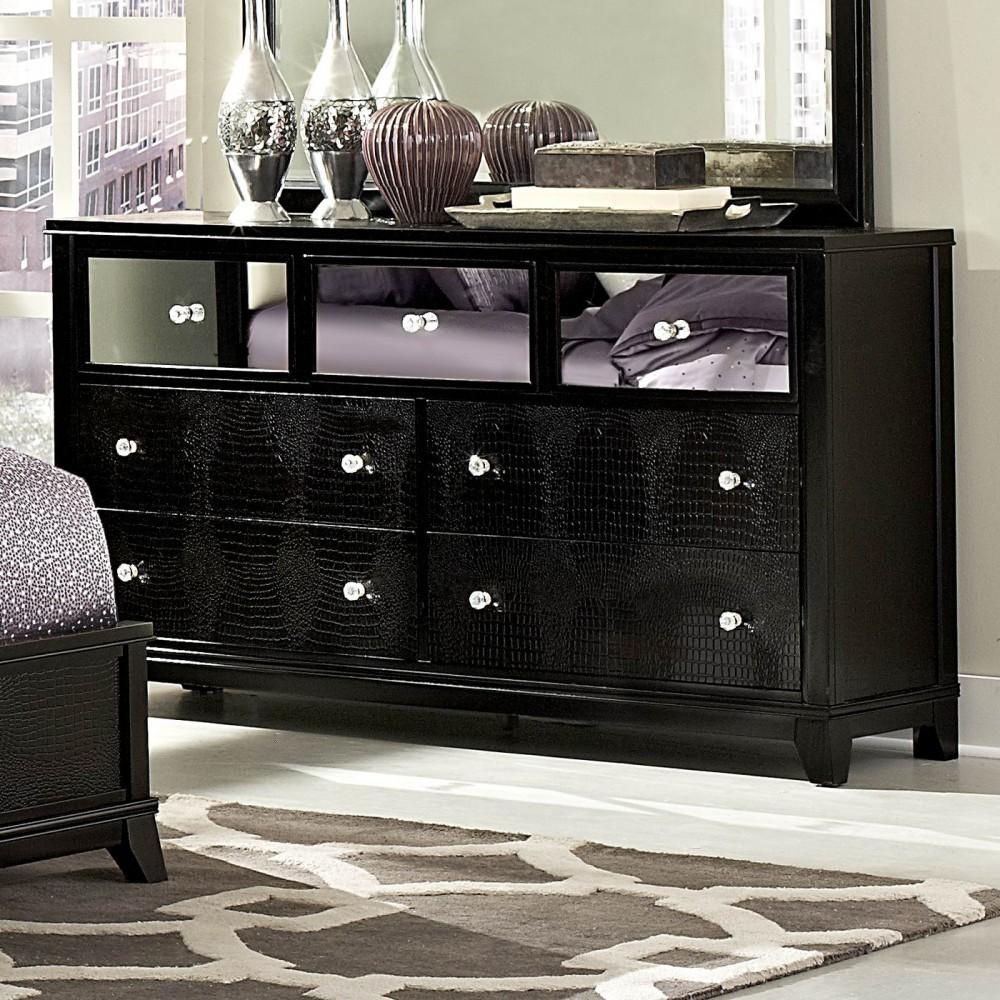 Alligator Dresser