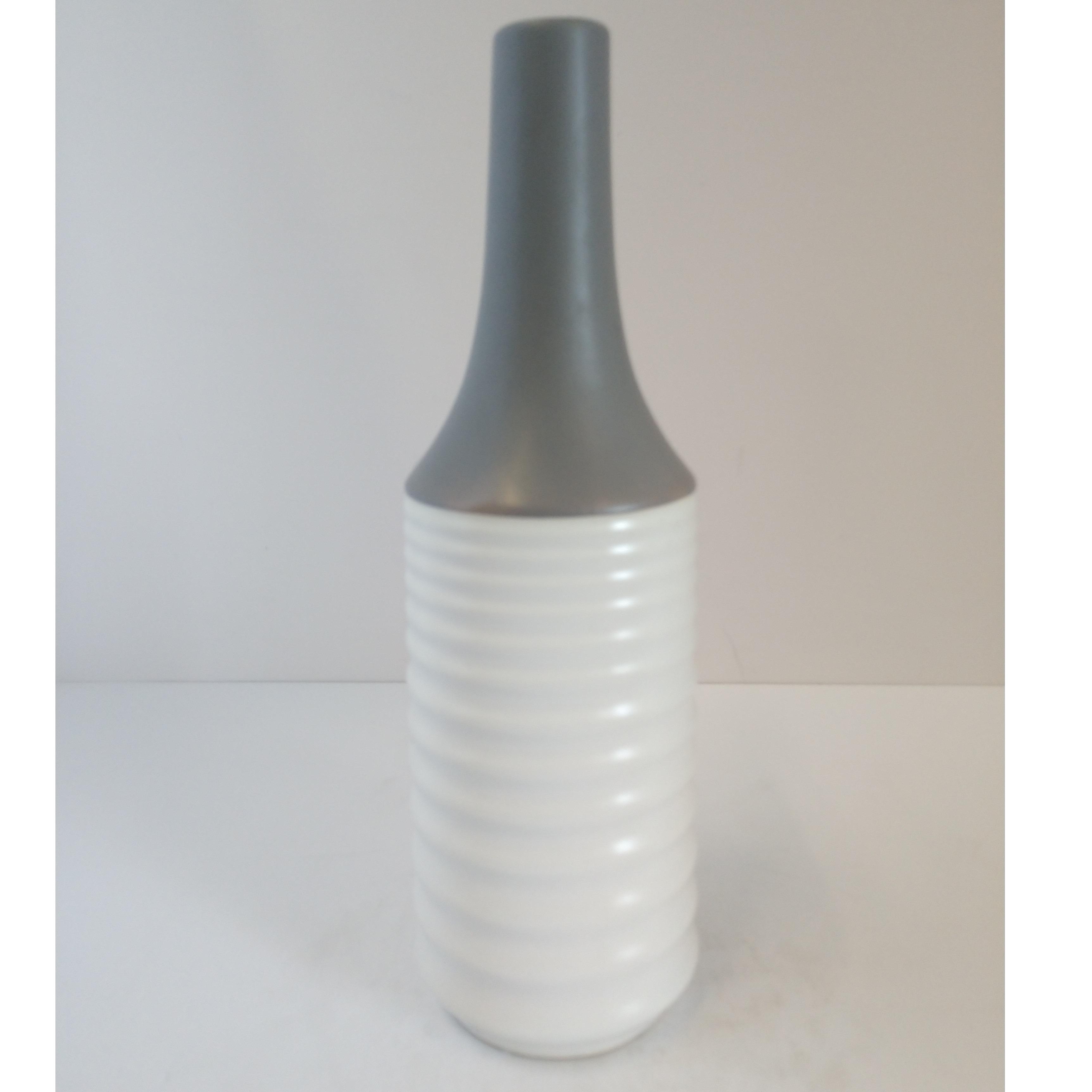Vase White And Gray
