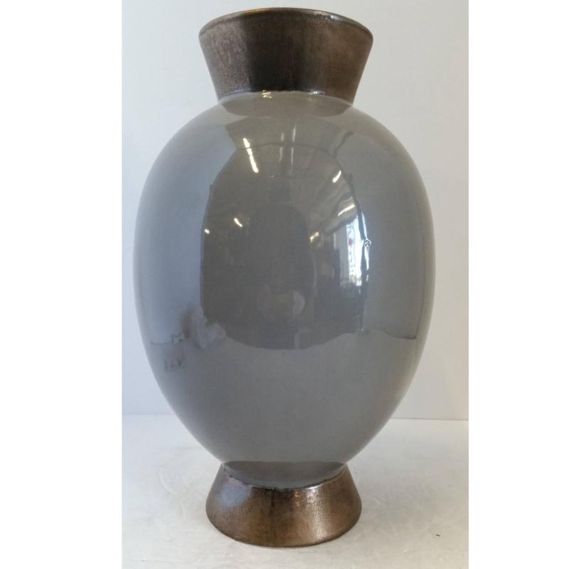 Vase Gray