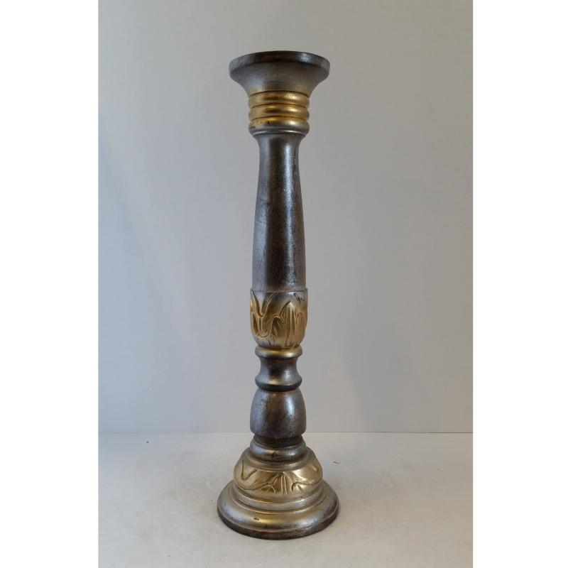 Candleholder