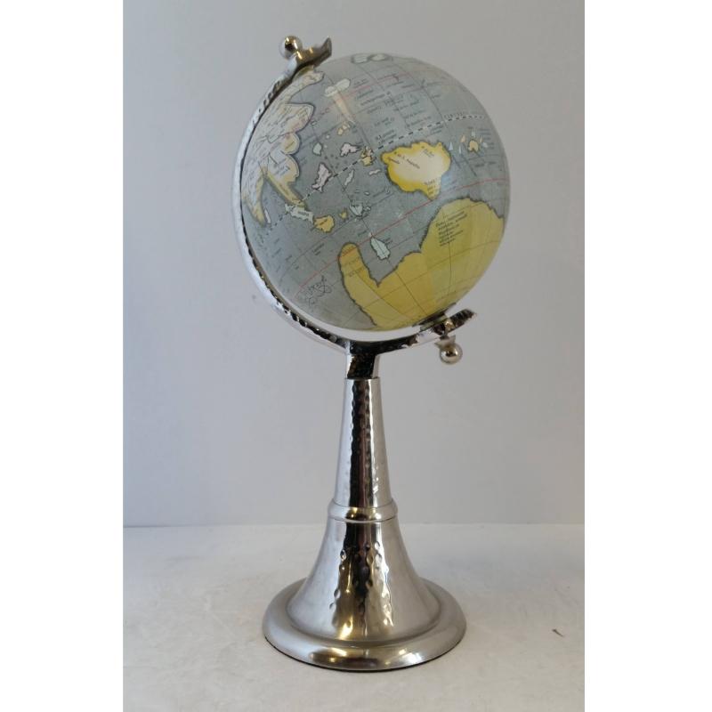 Globe