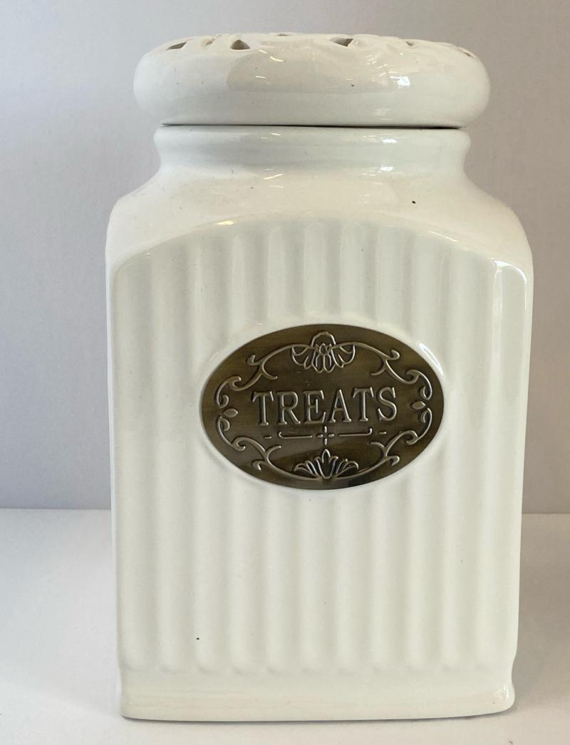 Treats Canister
