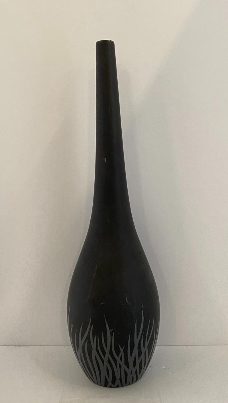 Lg Black Vase