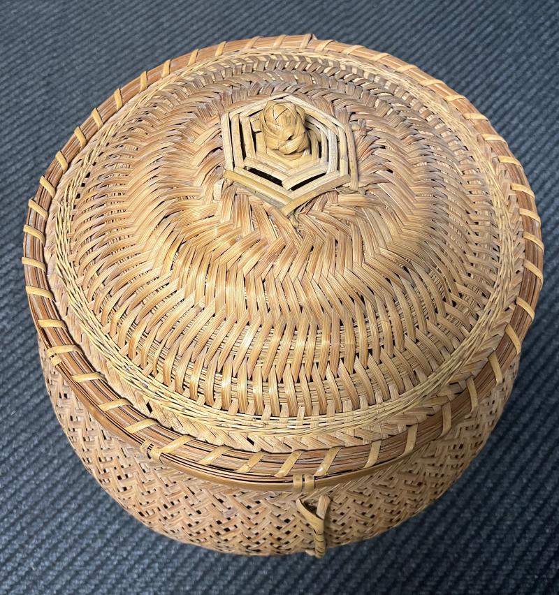 Basket W/lid