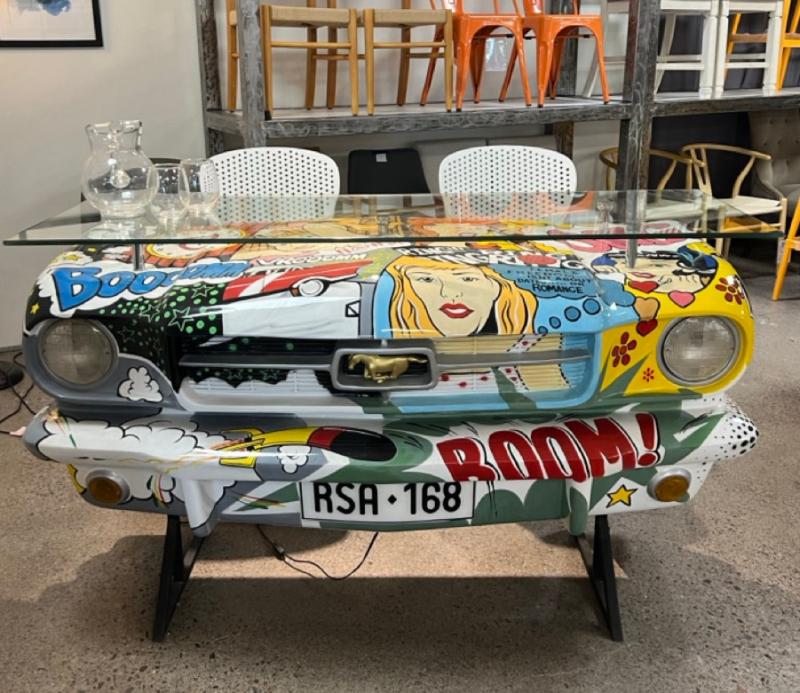 Graffiti Car Bar