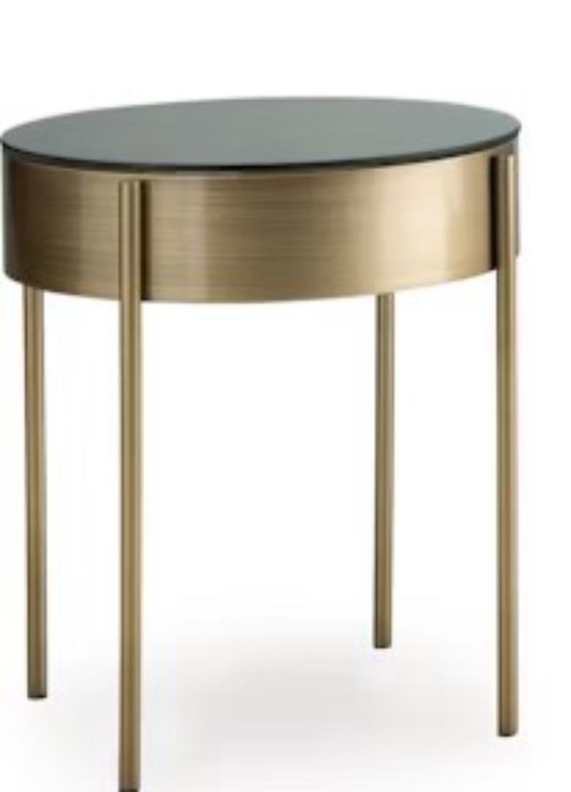 Round End Table