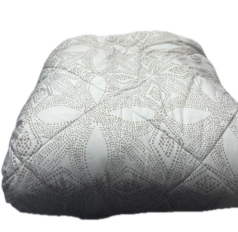 Queen Comforter